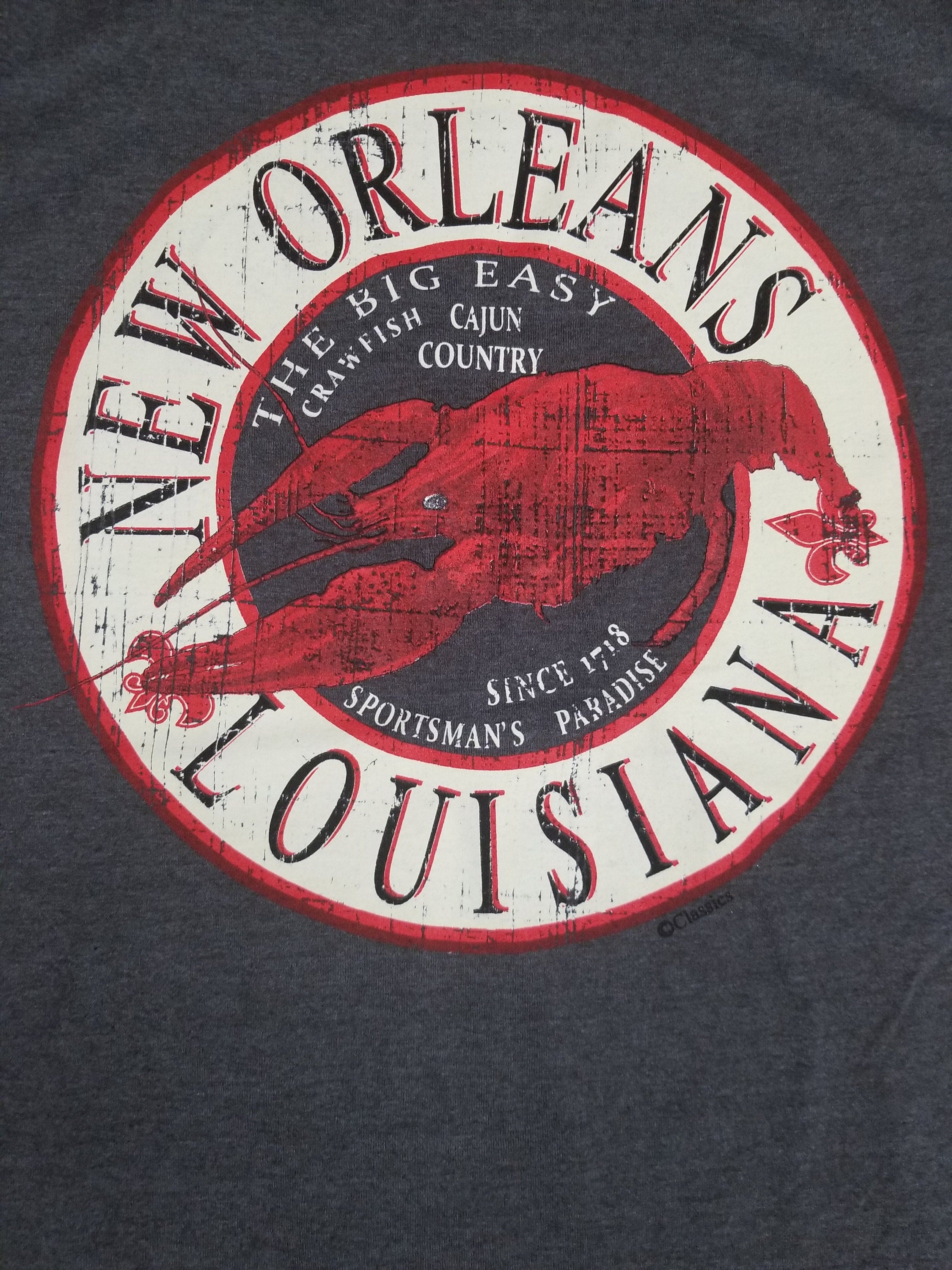 New Orleans Crawfish T-Shirt | Cajun Country Big Easy Tee | Heather Charcoal